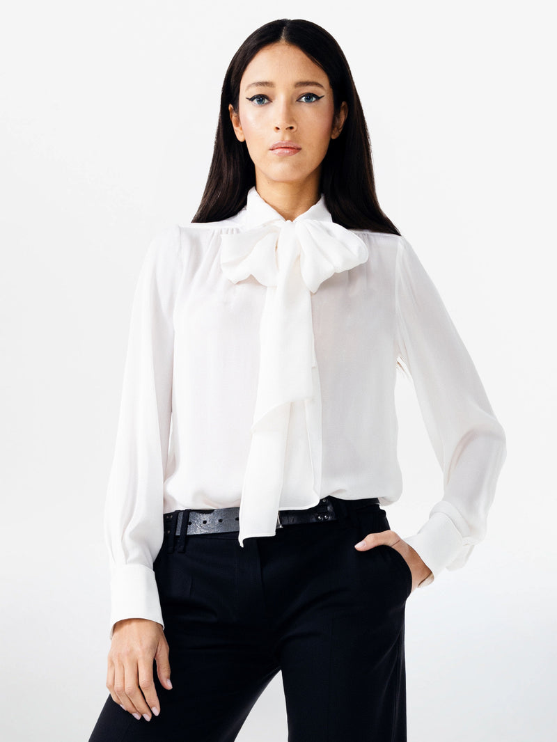 MASCULINE SHIRT WITH REMOVABLE SCARF