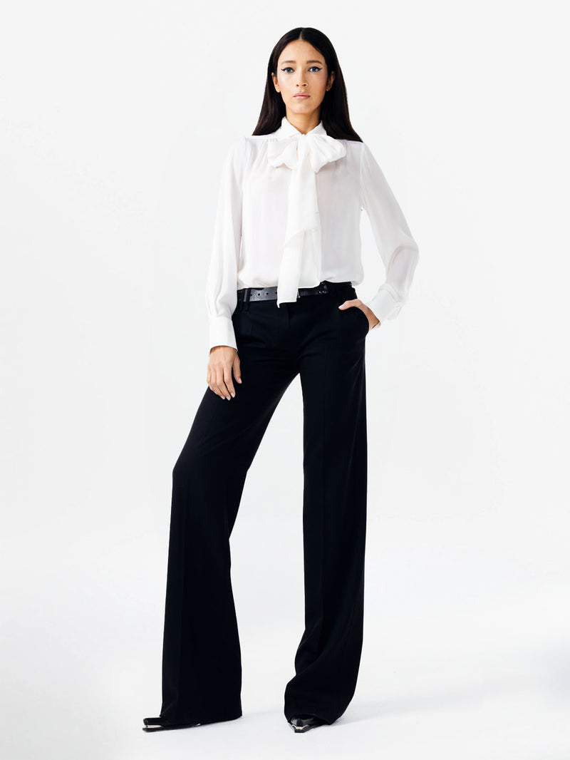 MASCULINE SHIRT WITH REMOVABLE SCARF